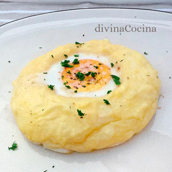 huevos en nido de pure de patatas