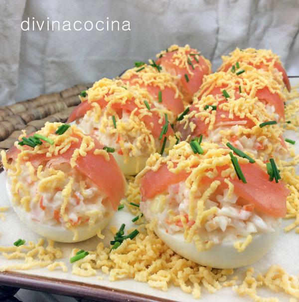 receta de huevos rellenos de salmón