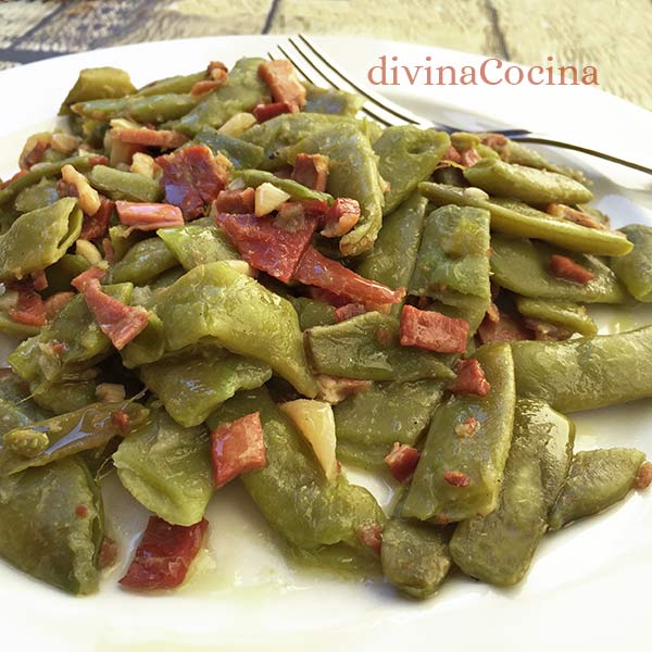 judias-verdes-salteadas-con-jamon-plato