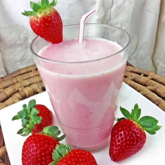 lassi de fresas y plátano