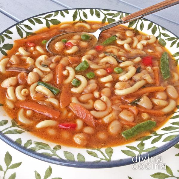 sopa minestrone