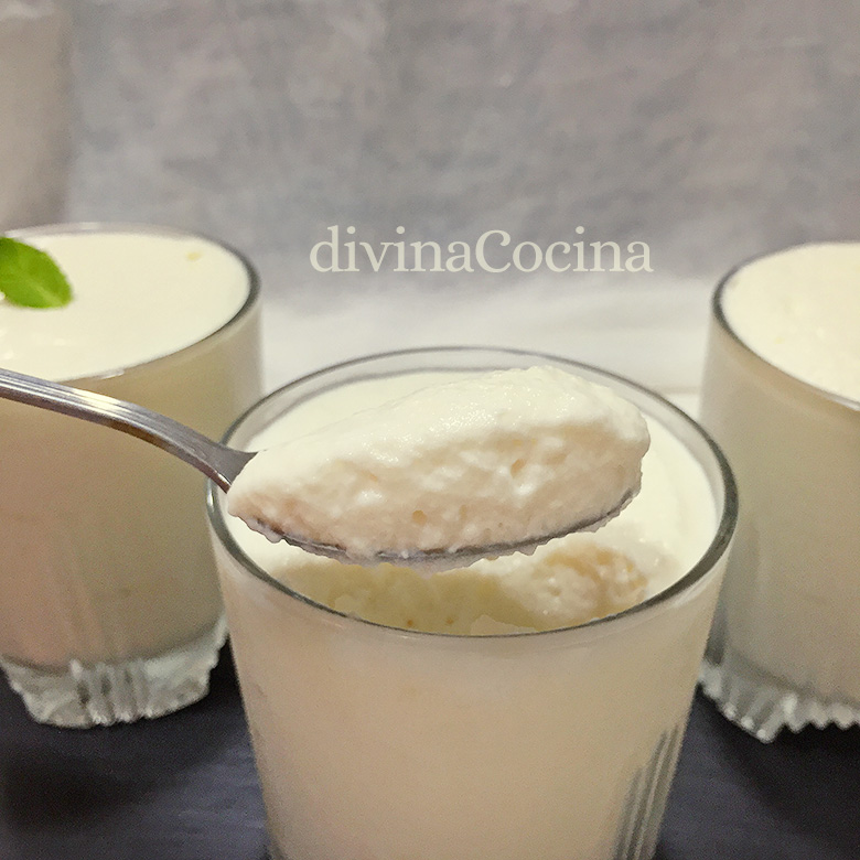 como hacer mousse de leche condensada