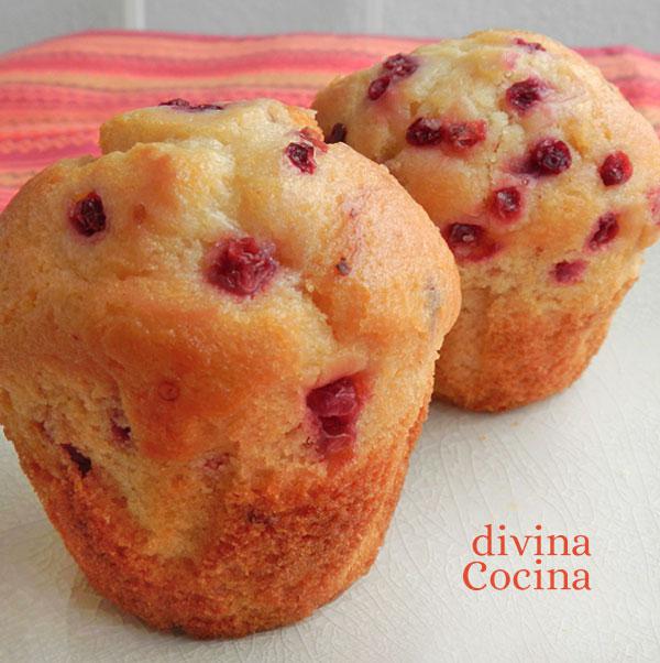 muffins de frutos rojos