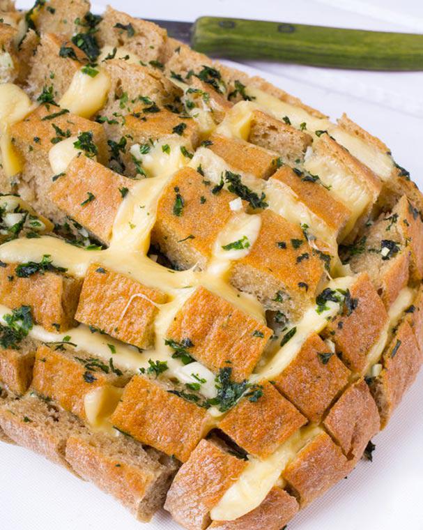 Pan relleno de queso al horno - Receta de