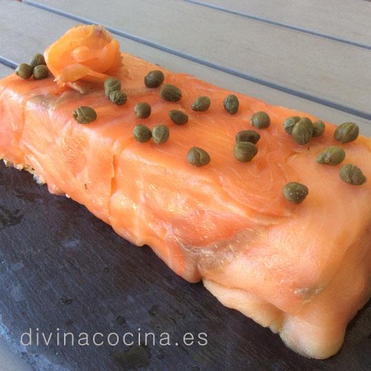 pastel de salmón con pan de molde