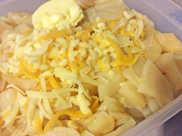 patatas-al-queso-detalle