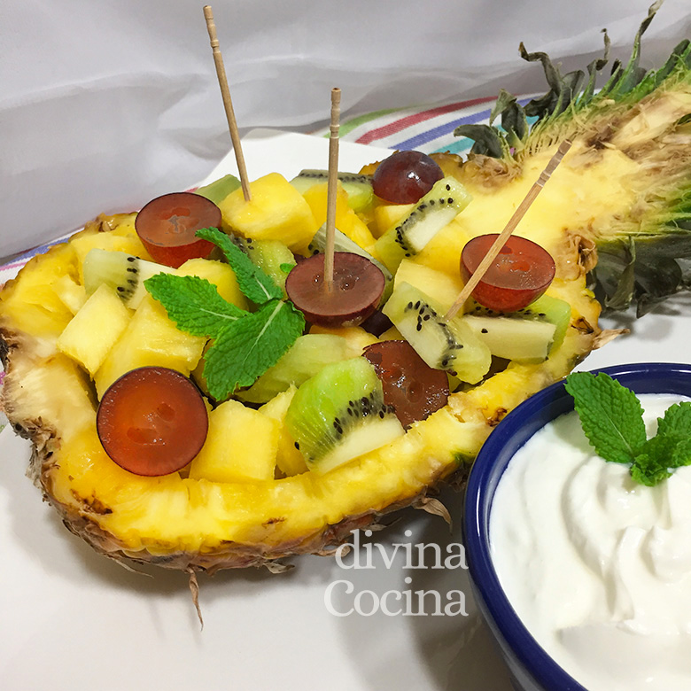 Piña natural rellena de frutas - Receta de DIVINA COCINA