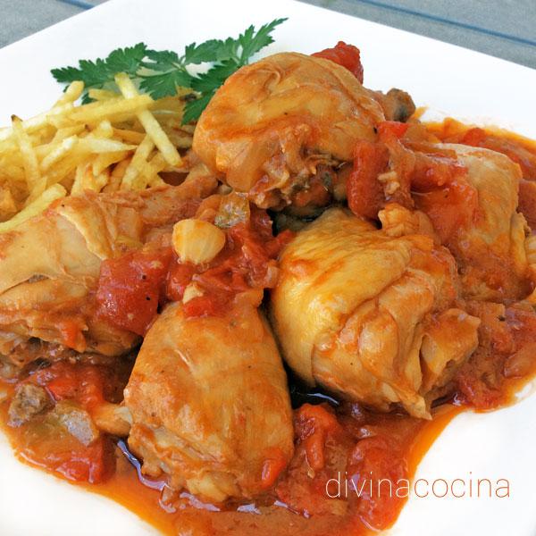 Pollo con tomate ------ Receta de DIVINA COCINA