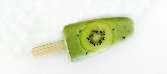 polo-de-kiwi-detalle