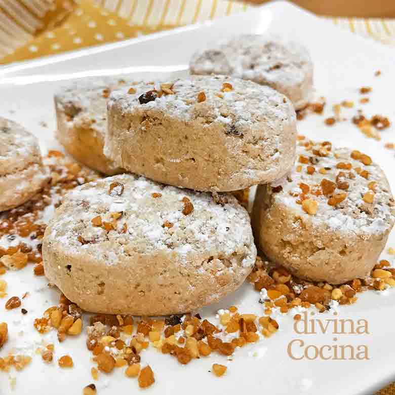 Polvorones caseros de almendra - Receta de DIVINA COCINA