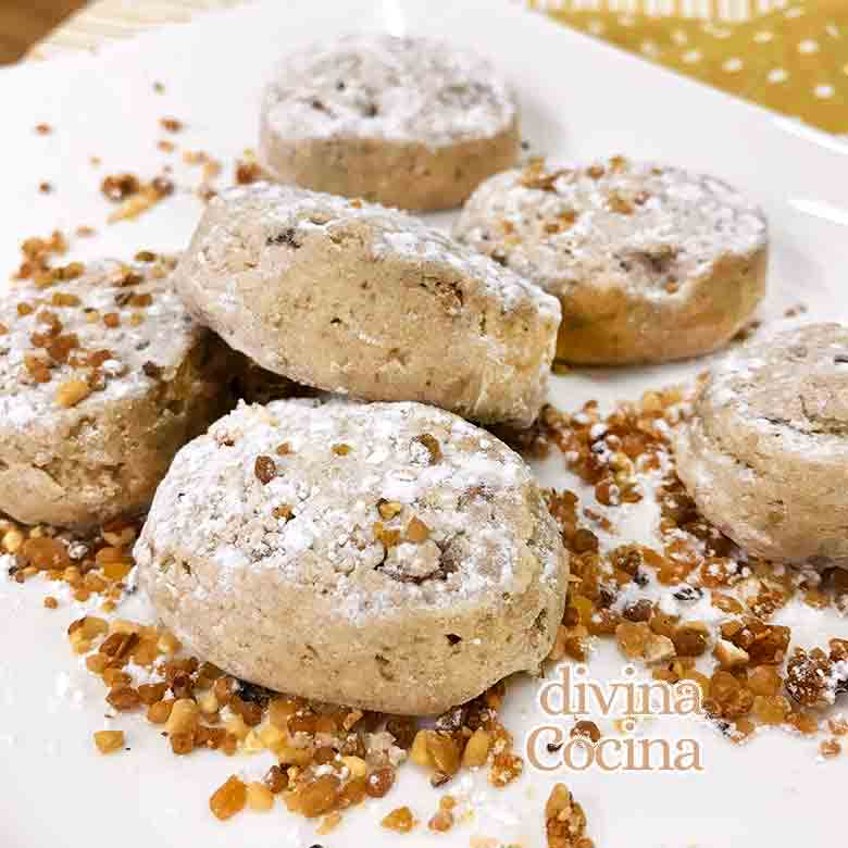 Polvorones caseros de almendra - Receta de DIVINA COCINA