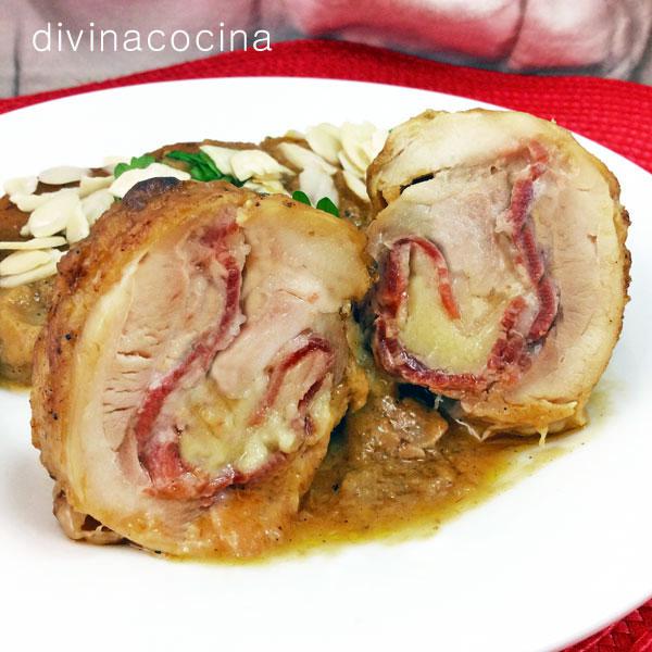 Rollitos de pechuga, jamón y queso - Receta de DIVINA COCINA