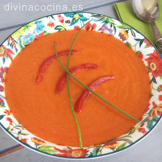 Salmorejo de pimientos del piquillo