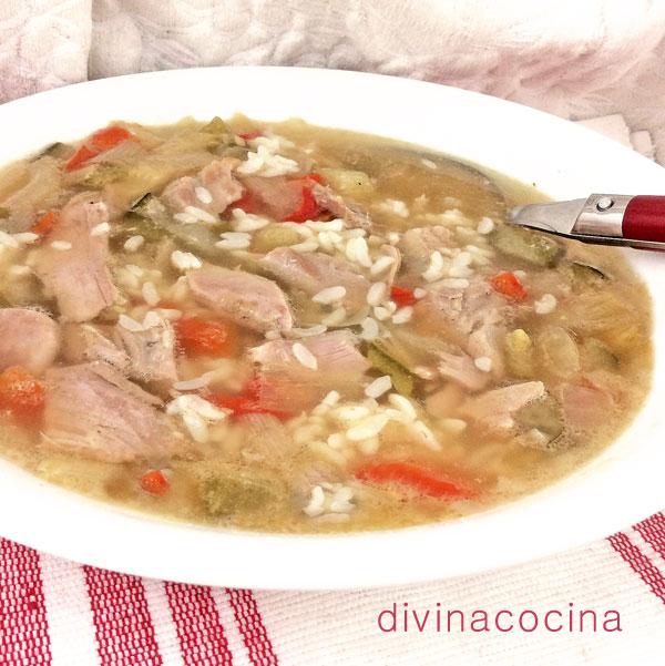 sopa de pollo y verduras