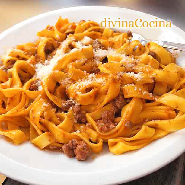 receta tallarines con chorizo