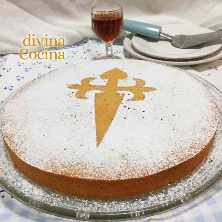 Tarta de Santiago (receta tradicional) - Receta de DIVINA COCINA