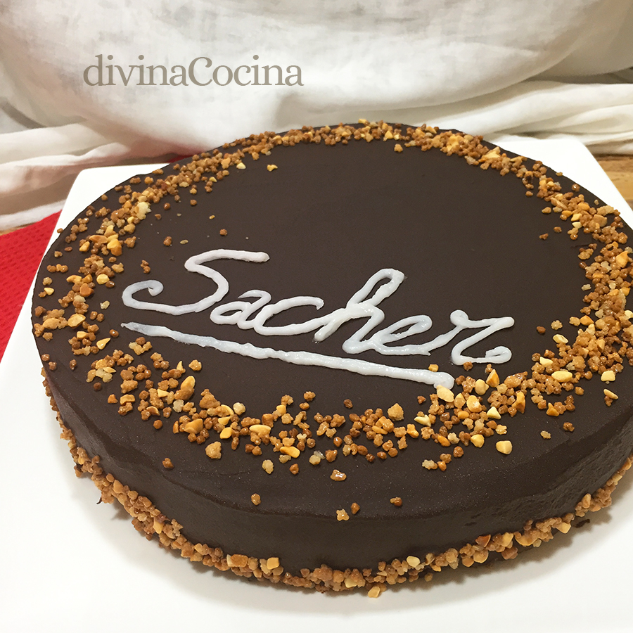 Tarta Sacher (Sachertorte) - Receta de DIVINA COCINA