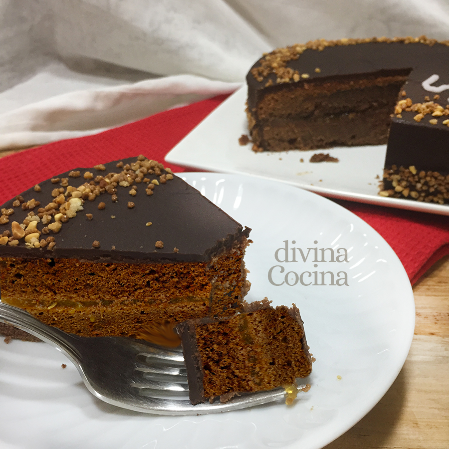 Tarta Sacher (Sachertorte) - Receta de DIVINA COCINA