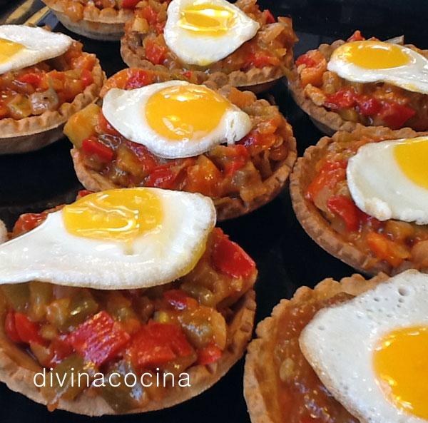 tartaletas de pisto con huevos