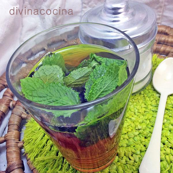 Té a la hierbabuena -- Receta de DIVINA COCINA