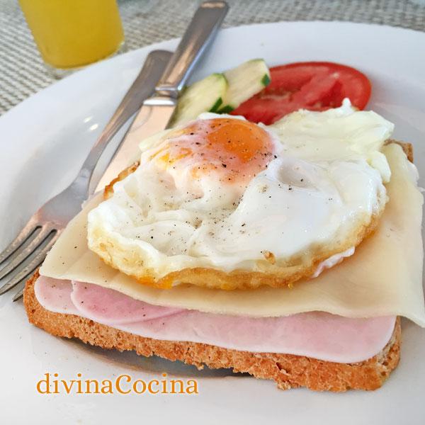 Huevos en tostadas