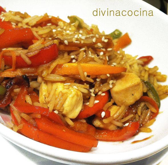 salteado de arroz pollo y verduras